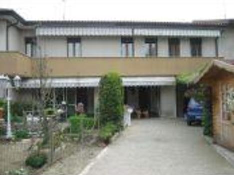 casa Benedetto Croce, 6 MONTEGROTTO TERME