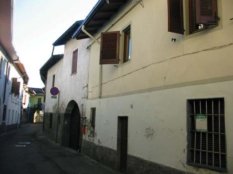 casa Sacconago - Via Ballarati, 2 BUSTO ARSIZIO