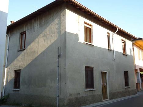 casa Vittorio Veneto, 33 BREMBIO
