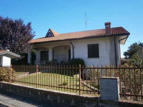 casa Zinasco Vecchio - Via Novella, 30 ZINASCO