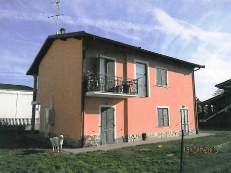 casa Chiavica - Via Guido Rossa, 8 TRAVACO' SICCOMARIO