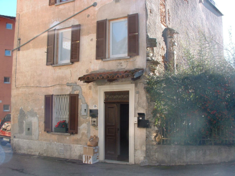 casa Menotti Garibaldi, 29 CADEGLIANO VICONAGO