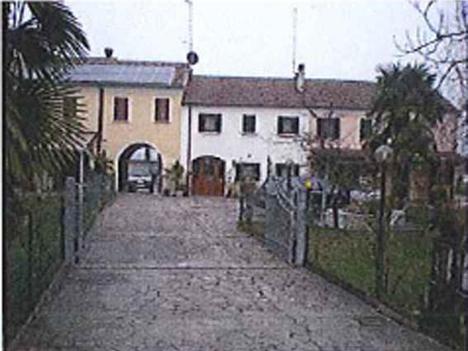 casa Via Guidini  ZERO BRANCO