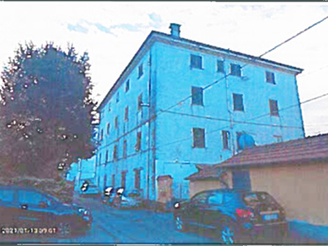casa frazione Ponte a Moirano, via Genova n. 6 LUCCA