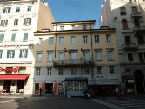 ufficio piazza Carlo Goldoni n.9 TRIESTE