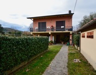 casa frazione di S. Leonardo in Treponzio, Via di Tiglio, n°400 CAPANNORI