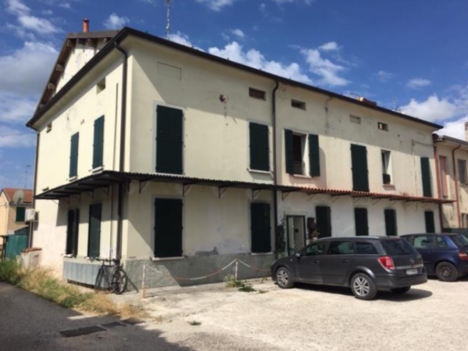 casa Via Cesare Battisti, 274 RONCOFERRARO