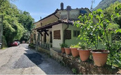casa frazione Candalla, Via di Candalla CAMAIORE
