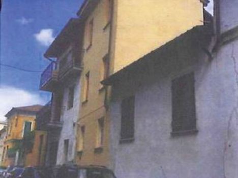 casa Angelo Emanuelli BRONI
